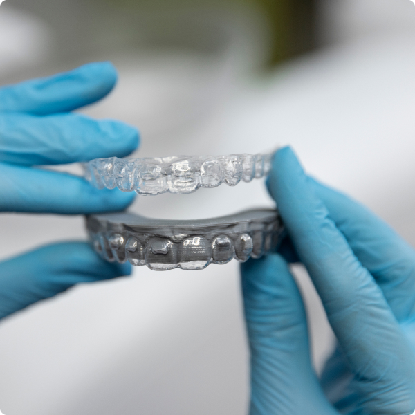 Best Invisalign in Satwa Dubai | Affordable Invisalign Dentist Satwa