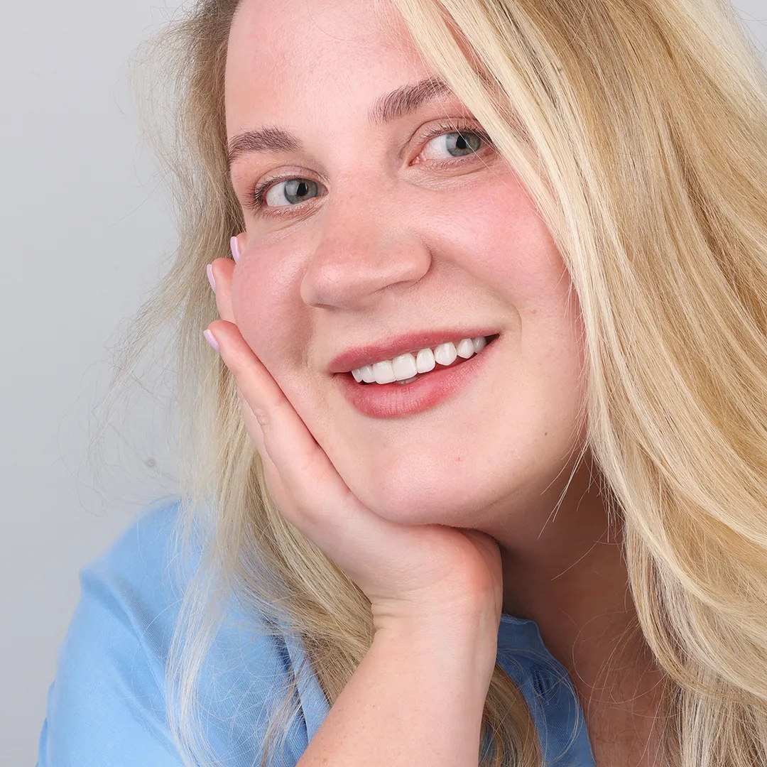web hollywood smile_1